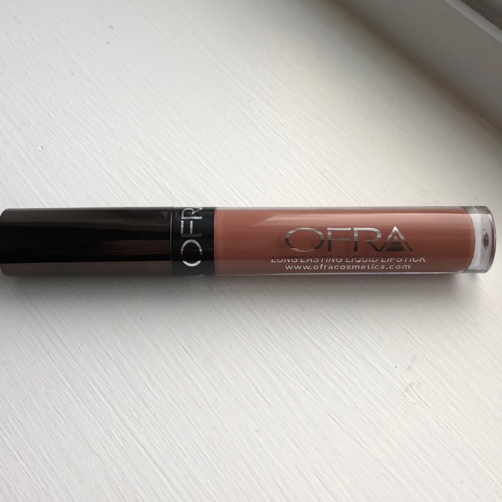 Ofra Cosmetics Liquid Lipstick in Verona